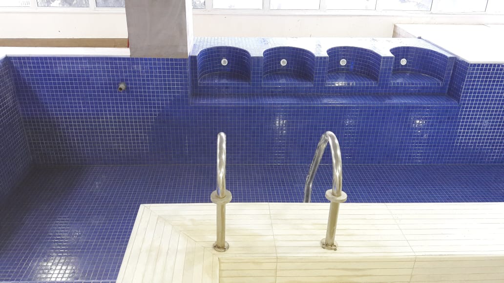revestimento de piscina